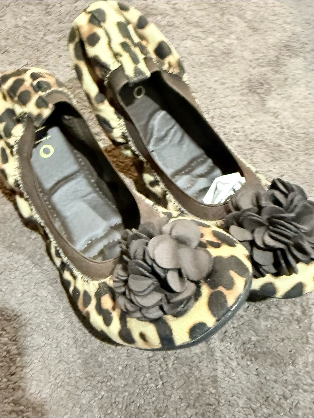 Leopard Print Floral Ballet Flats with Floret- Brown/Beige - SUPER CUTE